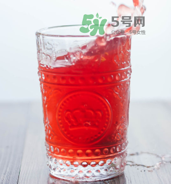 中暑能喝酸梅湯嗎？酸梅湯中暑能不能喝？