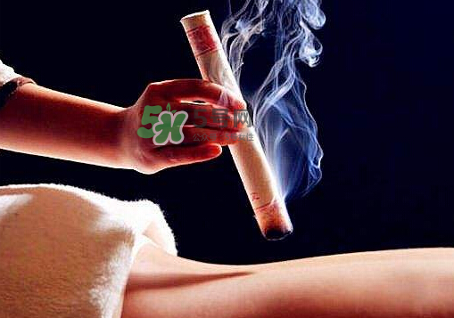 三伏天拔罐好嗎？三伏天拔罐好還是艾灸好？