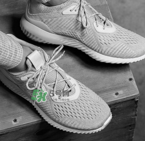 reigning champ與adidas2017聯名系列什么時候發售？