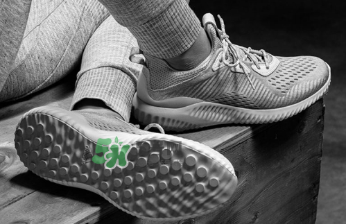 reigning champ與adidas2017聯名系列什么時候發售？