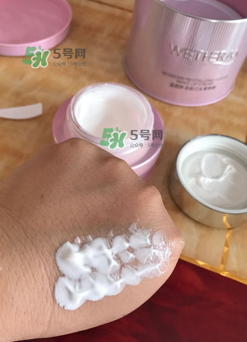 溫碧泉素顏霜好用嗎？溫碧泉素顏霜多少錢(qián)？