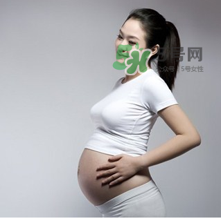 媽媽近視眼可以順產嗎？近視眼能不能順產？