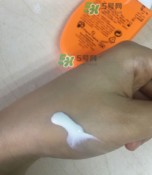 雅漾防曬霜怎么樣？雅漾防曬霜防水嗎？