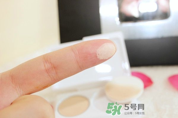 mac海洋亮白粉餅多少錢？mac魅可海洋亮白粉餅專柜價格