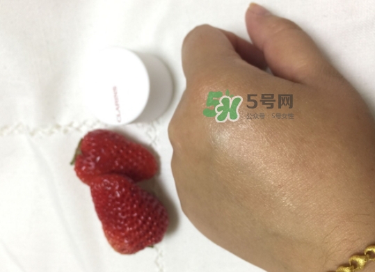 嬌韻詩牛奶水新版舊版區別 嬌韻詩牛奶水多少錢