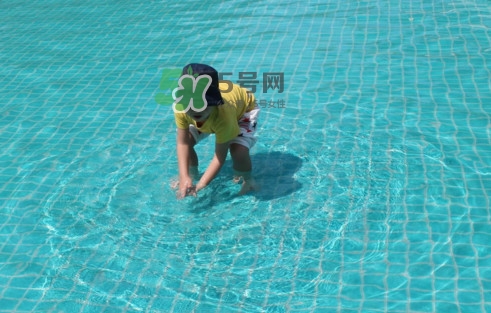 經常游泳有什么好處？給嬰兒游泳有什么注意事項