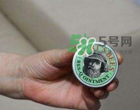 小蜜蜂紫草膏能治濕疹嗎？小蜜蜂紫草膏對濕疹有效果嗎？