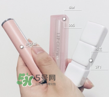 紀(jì)梵希變色唇膏和迪奧變色唇膏哪個(gè)好_怎么選？