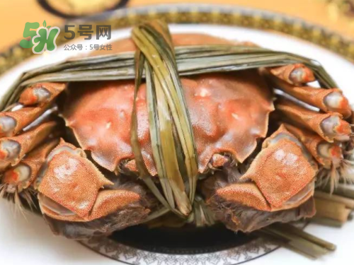 大閘蟹可以帶上飛機(jī)嗎？坐飛機(jī)可以帶大閘蟹嗎？