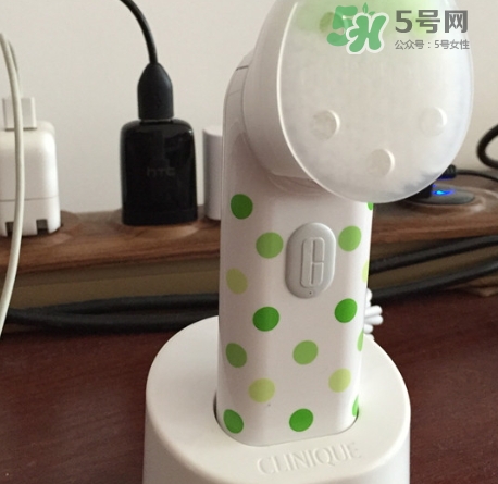 倩碧聲波潔面儀怎么充電？倩碧潔面儀充電燈不亮