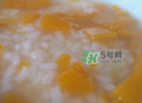 南瓜粥的營養價值_南瓜粥的功效與作用及飲食禁忌