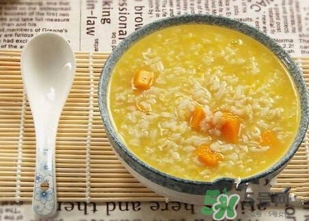 南瓜粥的營養價值_南瓜粥的功效與作用及飲食禁忌