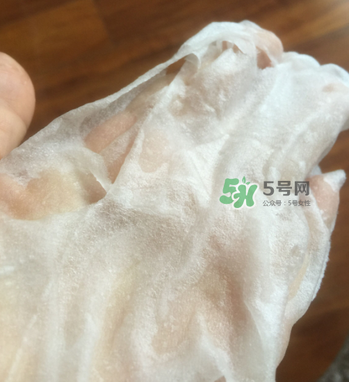 伊貝詩面膜怎么樣？伊貝詩面膜有熒光劑嗎？
