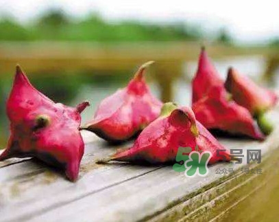 紅菱怎么吃？吃紅菱有什么好處？