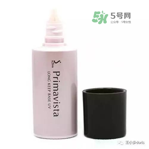 外油內干的皮膚怎么護理 先補水還是先控油