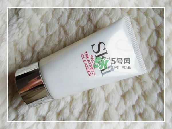 SK2護膚潔面霜怎么樣？sk2潔面霜是洗面奶嗎？