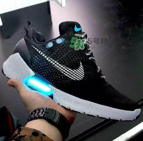 nike hyperadapt 1.0國內什么時候發售？耐克自動系鞋帶鞋國內發售時間