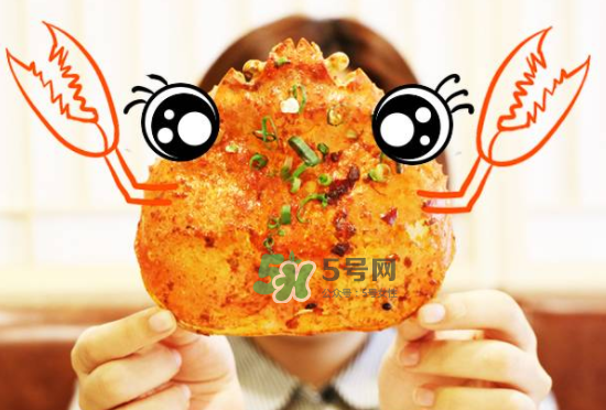 板蟹和帝王蟹哪個好吃？板蟹和帝王蟹區別