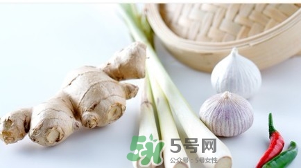 男人吃蔥壯陽嗎？男人吃蔥有什么好處？