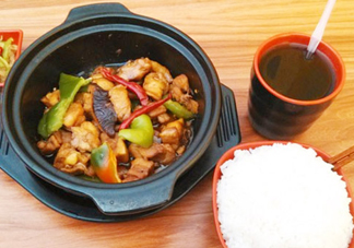 黃燜雞米飯多少錢一份？黃燜雞米飯特點是什么