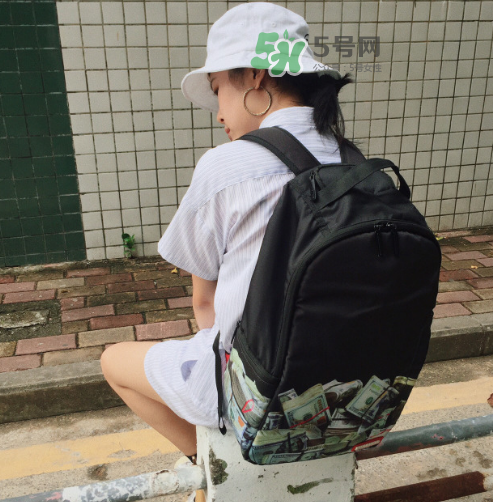 sprayground翅膀書包多少錢？sprayground雙肩包什么價位？