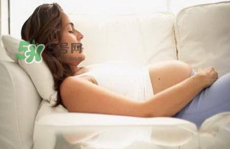 孕婦坐飛機安檢怎么過？孕婦坐飛機需要什么手續？