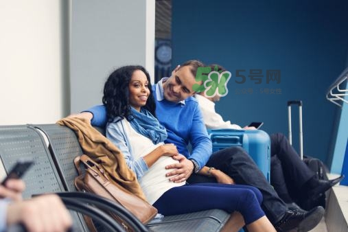 孕晚期可以坐飛機嗎？航空公司孕婦乘機規定