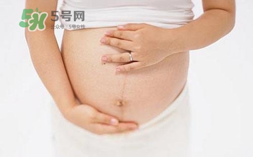 胎兒入盆怎么摸得出來？胎兒入盆多久會生？