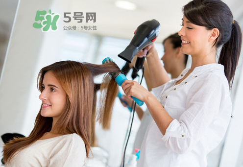 孕婦可以用冷水洗頭嗎？孕婦洗頭可以按摩嗎？