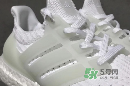 adidas ultraboost 4.0全白夜光配色實物怎么樣？