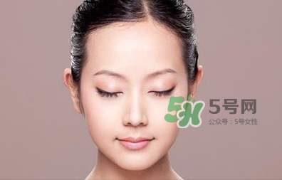 油性皮膚可以用橄欖油嗎？橄欖油擦臉有什么好處？