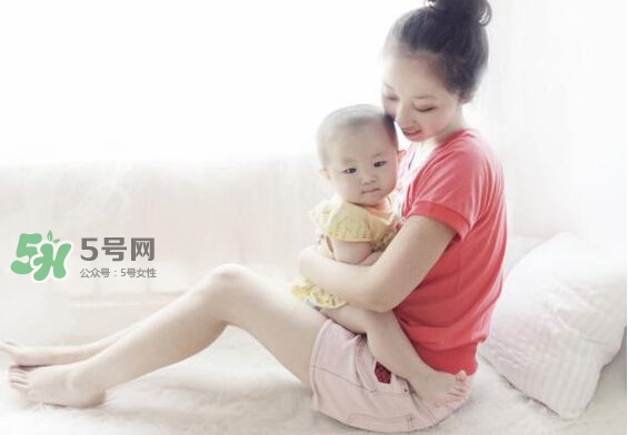 分娩后體重減多少正常？生完孩子后體重會下降多少？