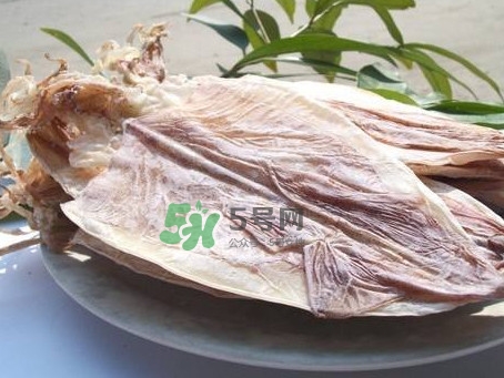 魷魚(yú)干怎么保存？買(mǎi)魷魚(yú)干如何挑選