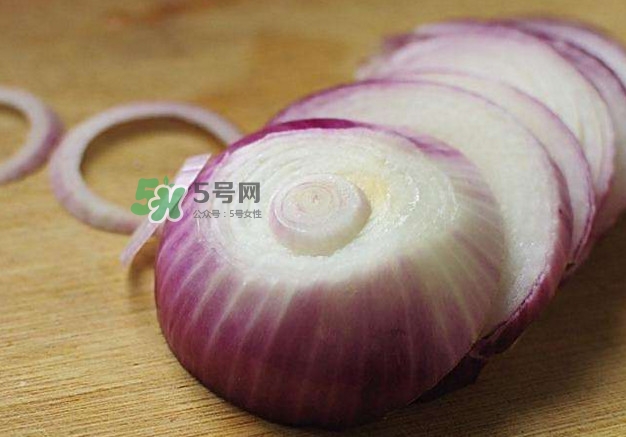 魷魚可以和洋蔥一起炒嗎？洋蔥能和魷魚一起吃嗎