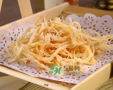 魷魚(yú)絲一次吃多少合適？魷魚(yú)絲吃多了會(huì)怎么樣