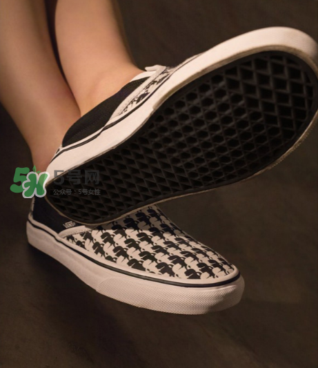 vans與老佛爺karl lagerfeld聯名系列單品有哪些？