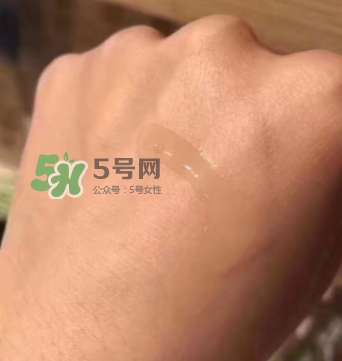 小燈泡和科顏氏淡斑精華哪個好？sk2小燈泡和淡斑精華對比