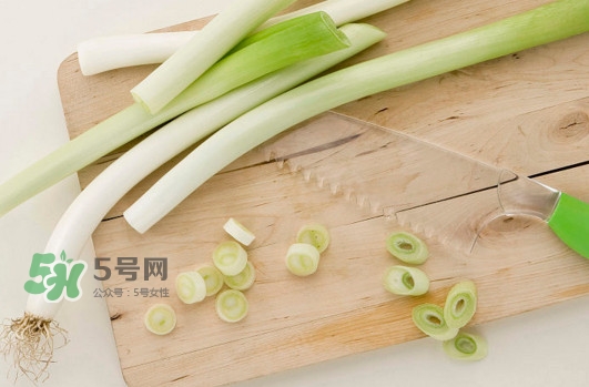 大蔥是堿性食物嗎？大蔥是酸性還是堿性？