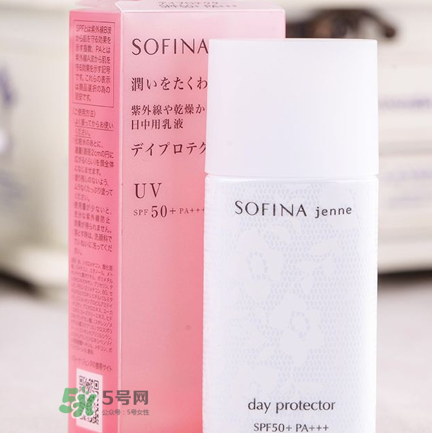 蘇菲娜白蕾絲防水嗎？蘇菲娜白蕾絲悶痘嗎？