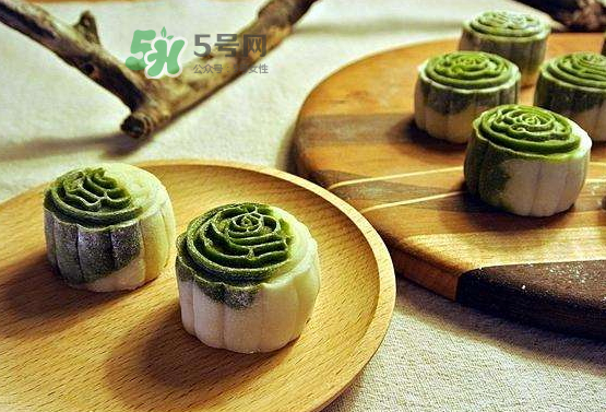 冰皮月餅太軟怎么辦？冰皮月餅皮很硬怎么辦？