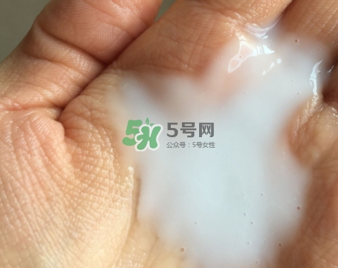 ipsa流金水和城野醫生收斂水哪個好？流金水和城野醫生順序