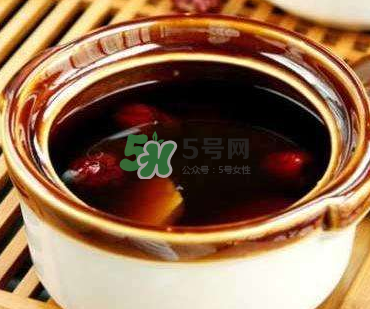男人能喝紅糖水嗎？男人喝紅糖水有什么好處？