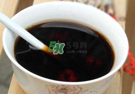 男人能喝紅糖水嗎？男人喝紅糖水有什么好處？