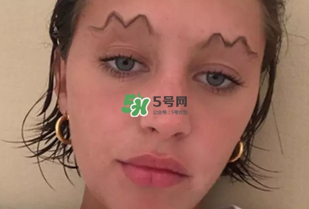 波浪眉是怎么畫的？為什么流行波浪眉？