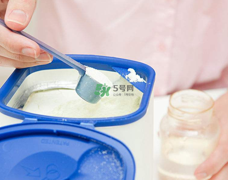 瘋搶的洋奶粉可能不合標準 有哪些不合標準的奶粉？