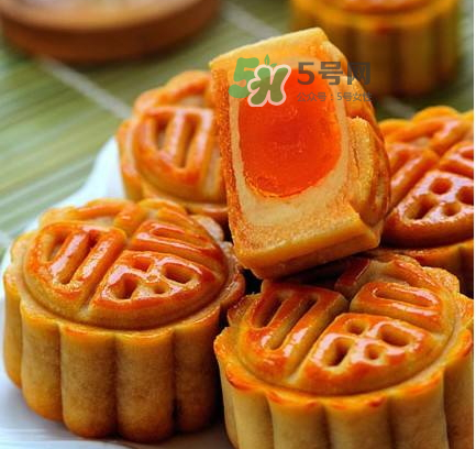 月餅轉(zhuǎn)化糖漿可以用蜂蜜代替嗎？月餅轉(zhuǎn)化糖漿可以用什么代替？
