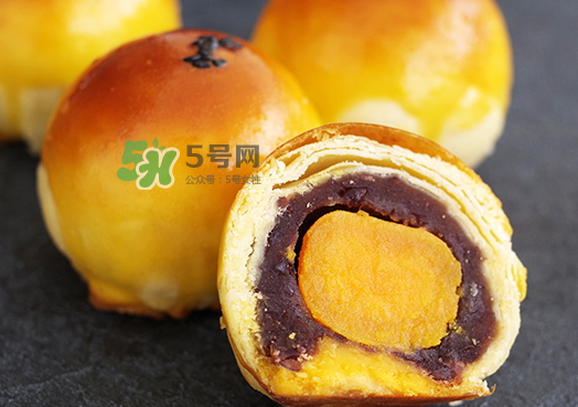 蛋黃酥多少錢一個？蛋黃酥多少錢一盒？