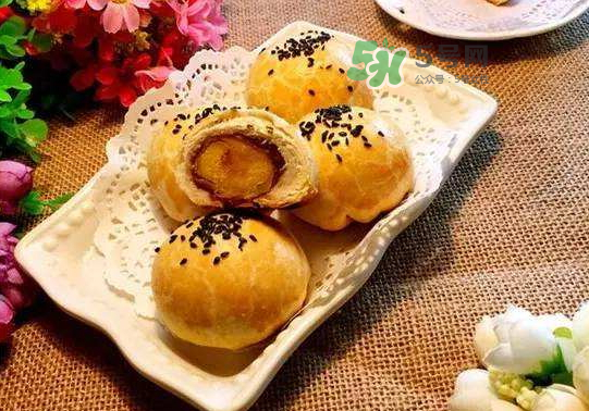 蛋黃酥為什么會破皮？蛋黃酥破皮的原因