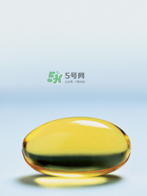 魚肝油是魚的肝做成的嗎？魚肝油是魚油嗎？