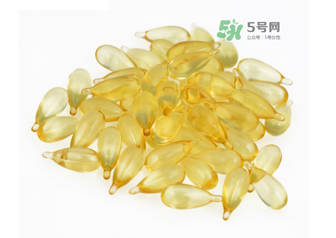 魚肝油是飯前吃還是飯后吃？魚肝油早上吃好還是晚上吃好？